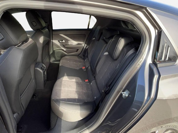 Vehicle image 7 Vehicle image 7