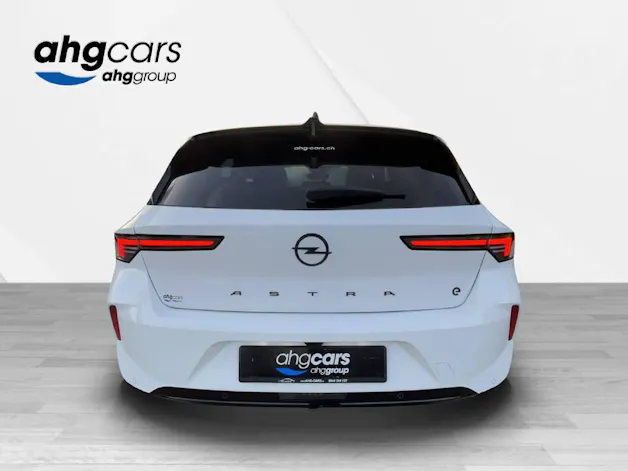 Opel Astra-e Swiss Plus