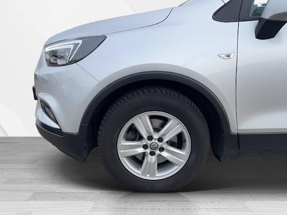 Vehicle image 9 Vehicle image 9