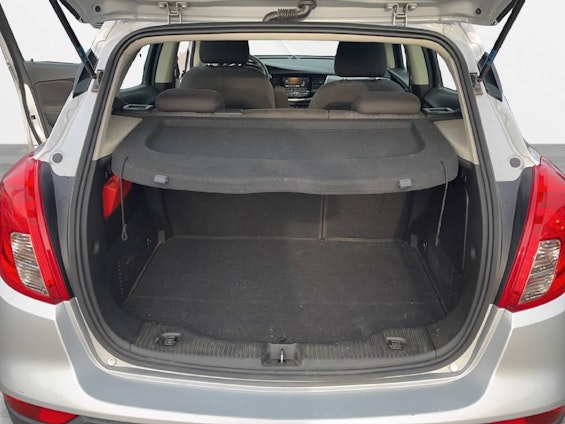 Vehicle image 8 Vehicle image 8