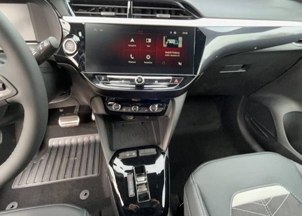 Vehicle image 6 Vehicle image 6