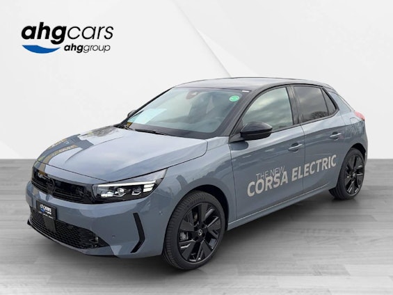 First vehicle image First vehicle image