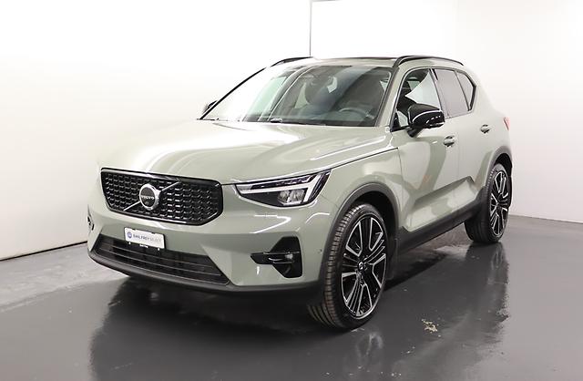 VOLVO XC40 2.0 B5 MH Inscription AWD: Jetzt Probefahrt buchen!