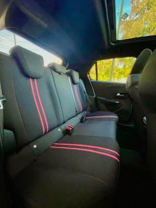 Vehicle image 11 Vehicle image 11