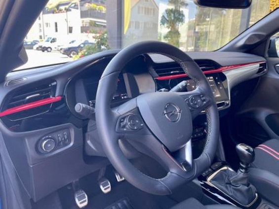 Vehicle image 7 Vehicle image 7