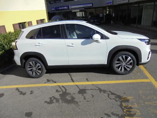 Suzuki S-Cross 1.5 Compact Top Hybrid 4x4