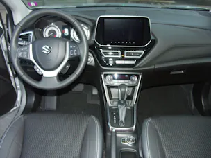 Suzuki S-Cross 1.5 Compact Top Hybrid 4x4