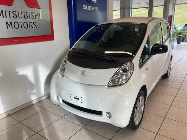 Peugeot i-On Active
