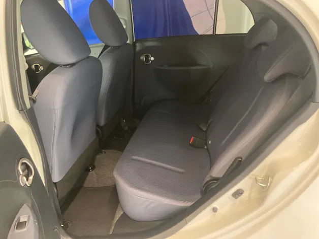 Peugeot i-On Active