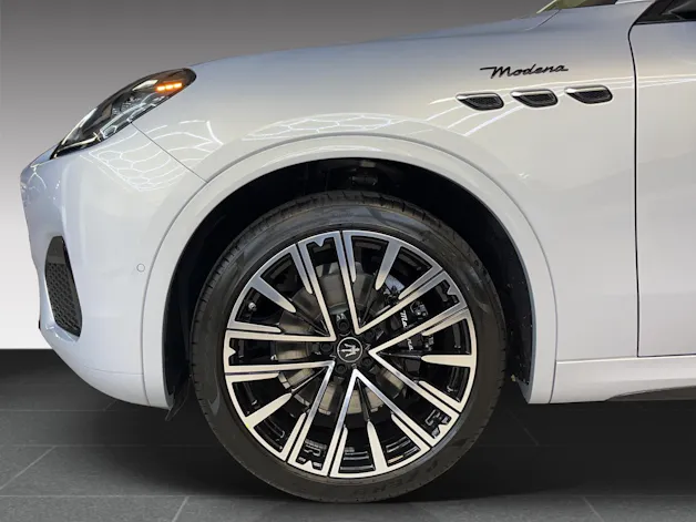 Maserati Grecale 2.0 Hybrid Modena