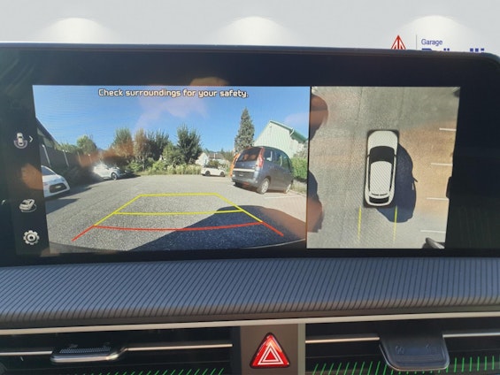 Vehicle image 15 Vehicle image 15