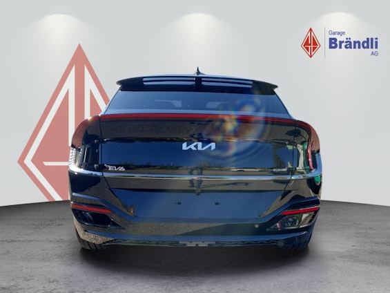 Vehicle image 4 Vehicle image 4