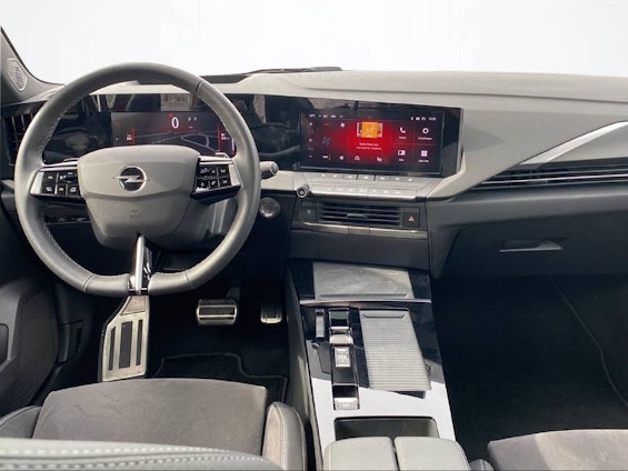 Vehicle image 12 Vehicle image 12