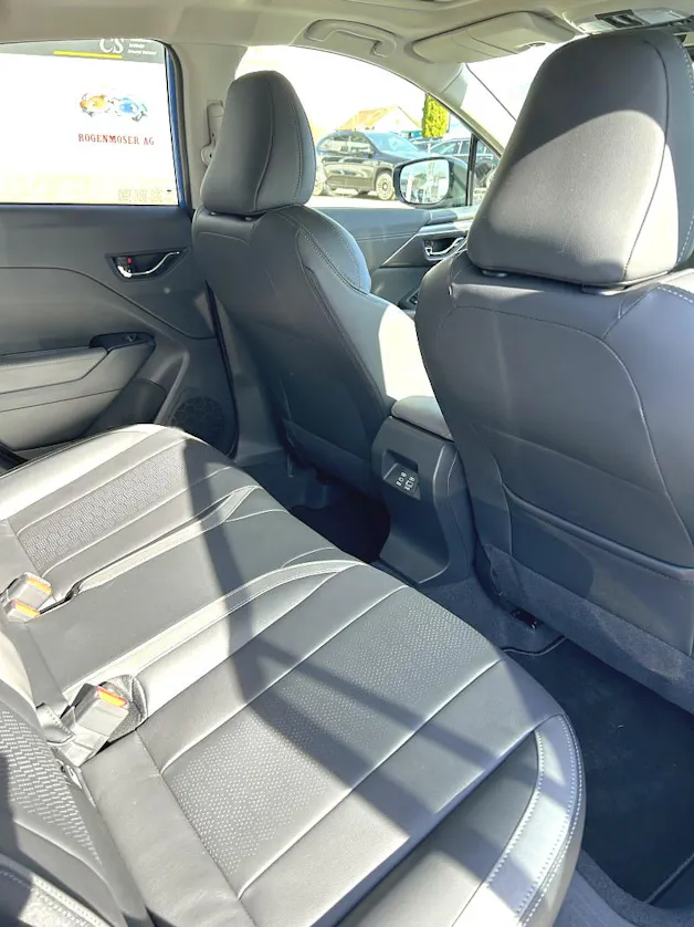 Subaru Impreza 2.0i e-Boxer Luxury