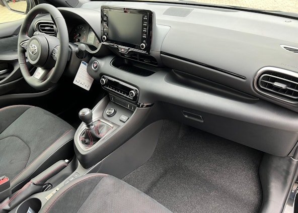 Vehicle image 11 Vehicle image 11