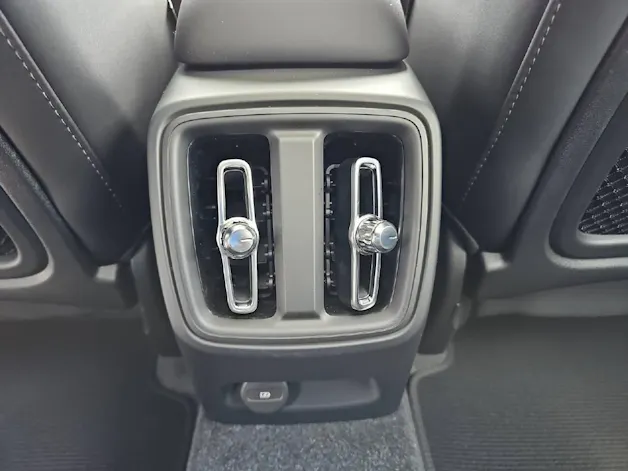 Volvo C40 E80 Ultimate AWD