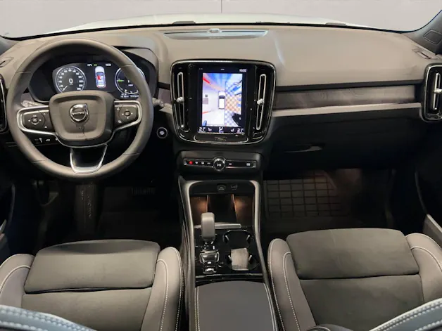 Volvo XC40 1.5 T5 PiH Ultimate Dark