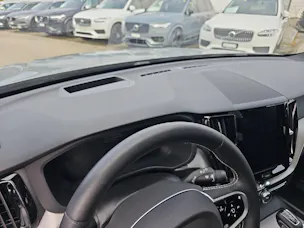Volvo XC60 2.0 D4 R-Design AWD