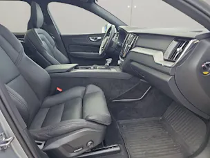 Volvo XC60 2.0 D4 R-Design AWD