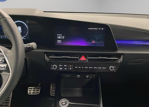 Vehicle image 11 Vehicle image 11