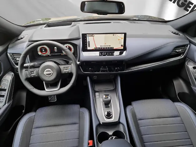 Nissan Qashqai 1.3 DIG-T 158 Tekna 4x4
