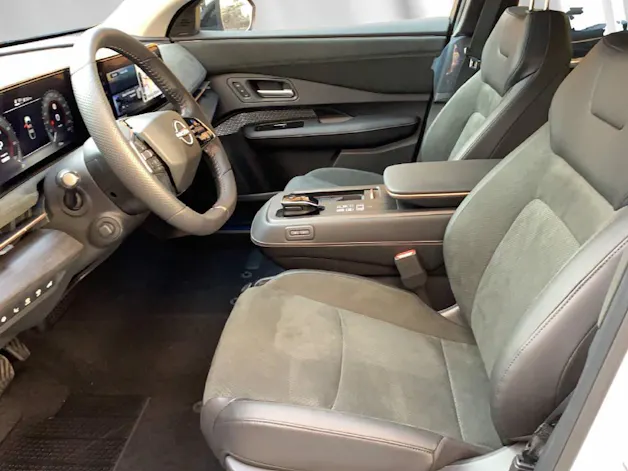 Nissan Ariya Evolve e-4orce