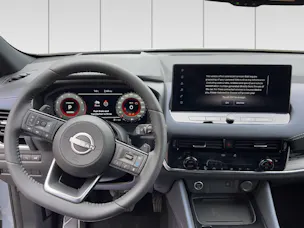 Nissan Qashqai 1.3 DIG-T 158 Tekna