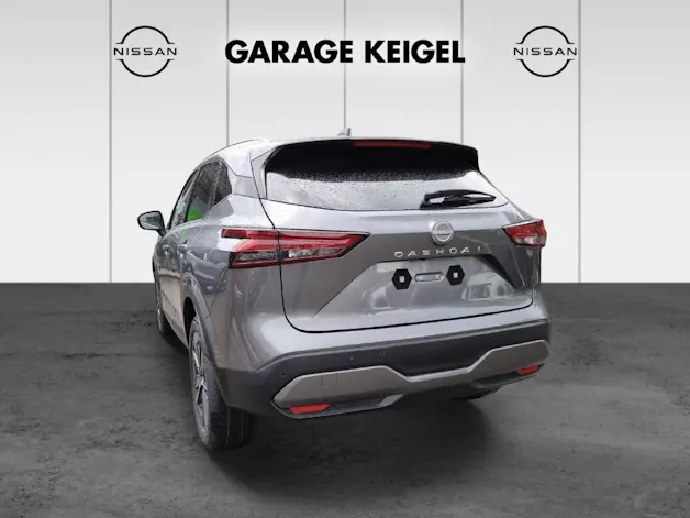 Nissan Qashqai 1.3 DIG-T 158 Tekna