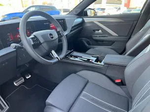 Opel Astra 1.6 PHEV Swiss + A