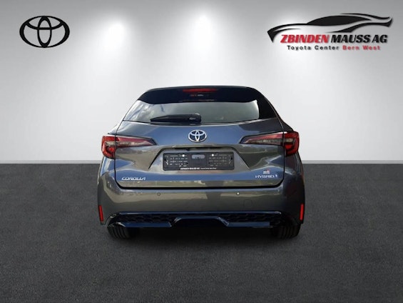 Vehicle image 4 Vehicle image 4