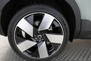 Volvo C40 E80 Ultimate AWD