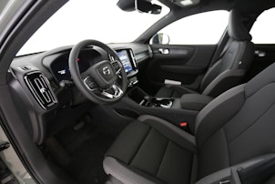 Vehicle image VOLVO C40 E80 Ultimate AWD