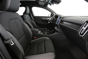 Vehicle image VOLVO C40 E80 Ultimate AWD