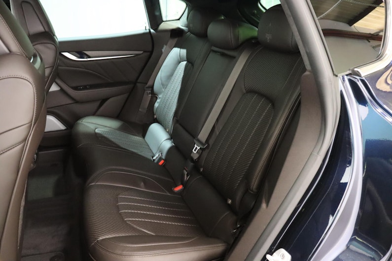 Vehicle image MASERATI LEVANTE