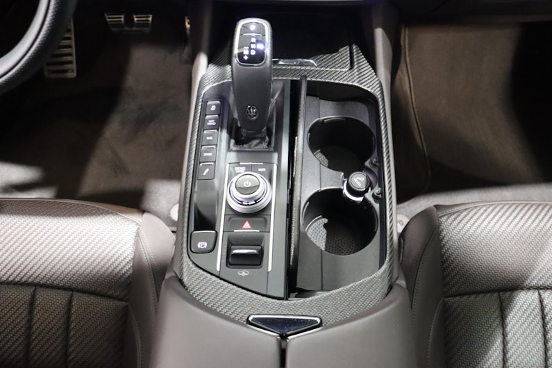 Vehicle image MASERATI LEVANTE