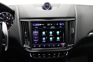 Vehicle image MASERATI Levante 2.0 Hybrid GT