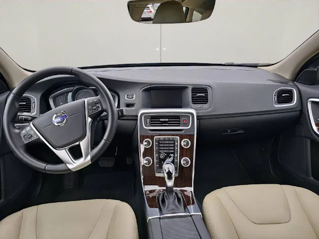 Volvo V60 2.0 D4 Summum S/S