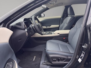 Vehicle image LEXUS RZ 450e Comfort