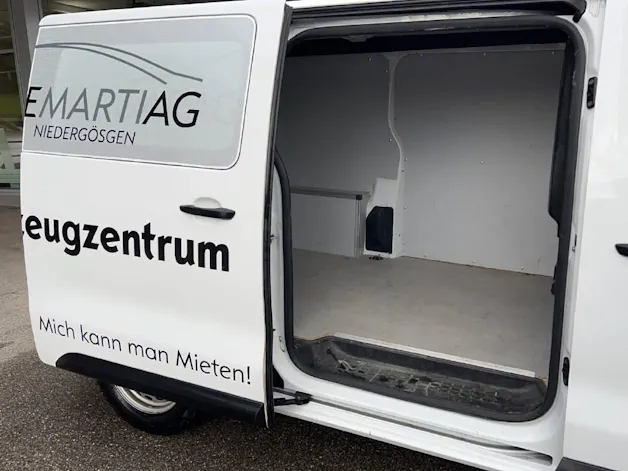 Opel Vivaro Cargo KW M 2.7t.1.5CDTI Essen 120