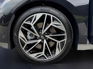 Hyundai IONIQ 6 Launch Edition 77 KWH 4WD
