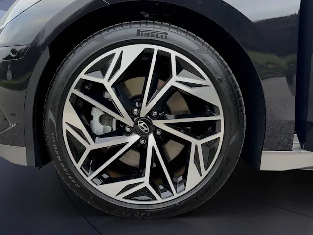 Hyundai IONIQ 6 Launch Edition 77 KWH 4WD