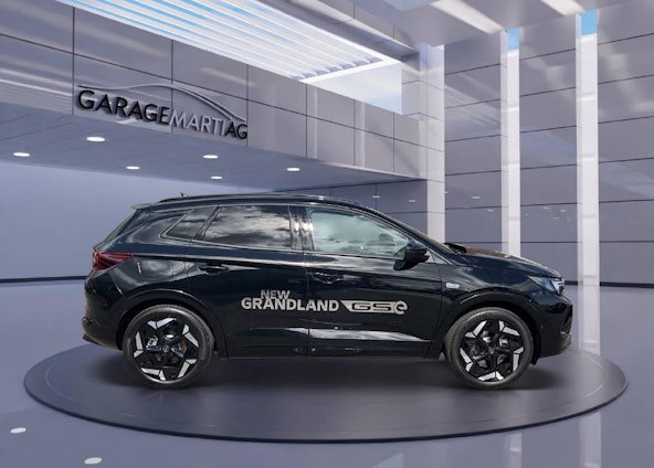 Vehicle image 2 Vehicle image 2