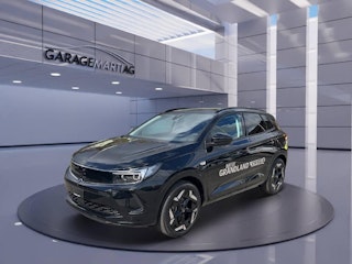 Vehicle image OPEL GRANDLAND 0