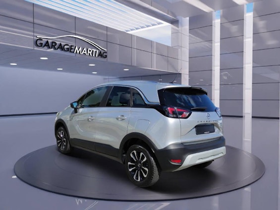 Vehicle image 3 Vehicle image 3