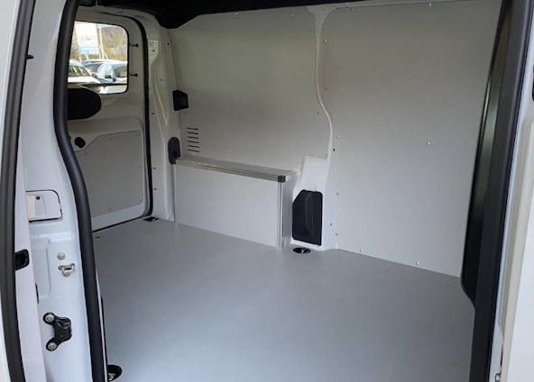 Vehicle image 8 Vehicle image 8