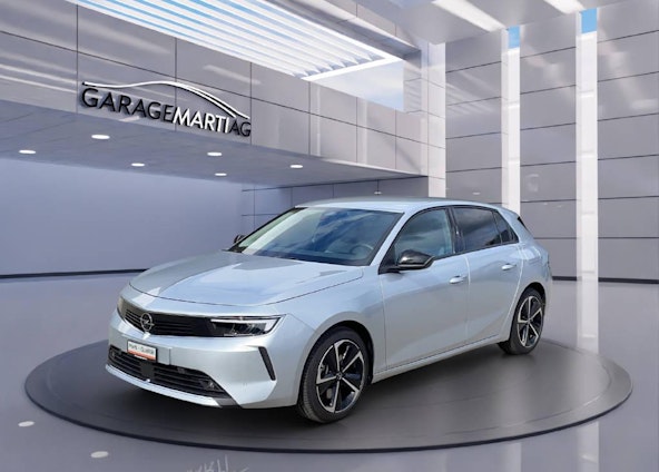 First vehicle image First vehicle image