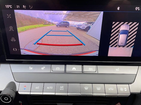 Vehicle image 8 Vehicle image 8