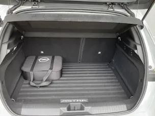 Opel Astra 1.6 T PHEV 180 Swiss