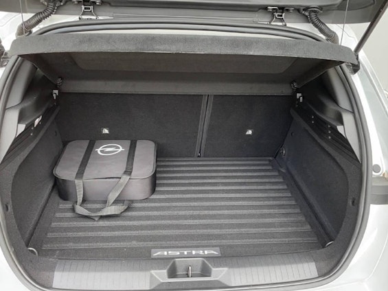 Vehicle image 10 Vehicle image 10