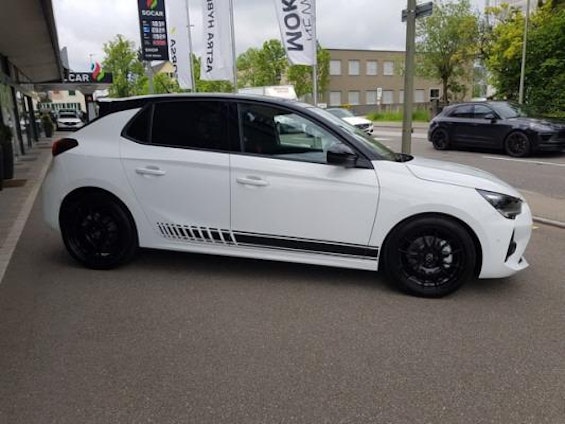 Vehicle image 3 Vehicle image 3